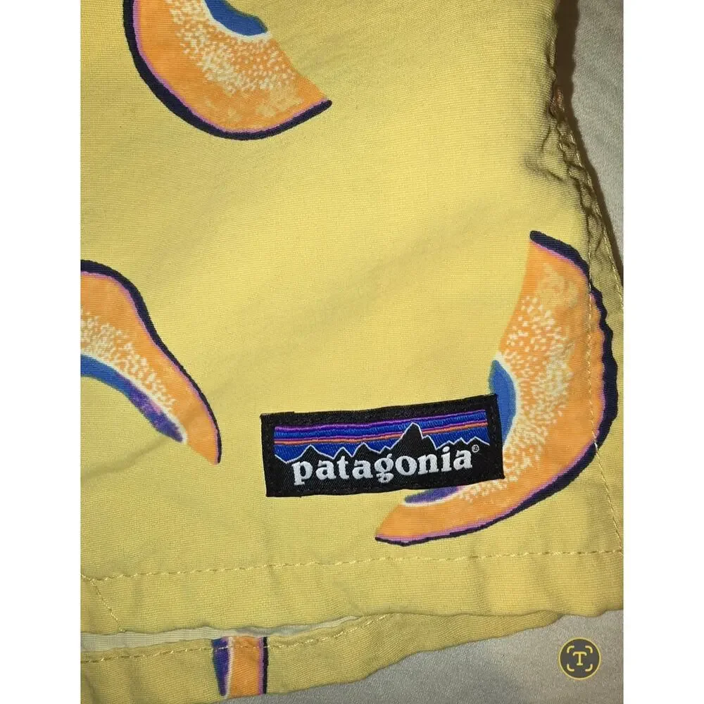 Patagonia Surfboard Yellow Melons Baggies Activewear Shorts Men's Size Small